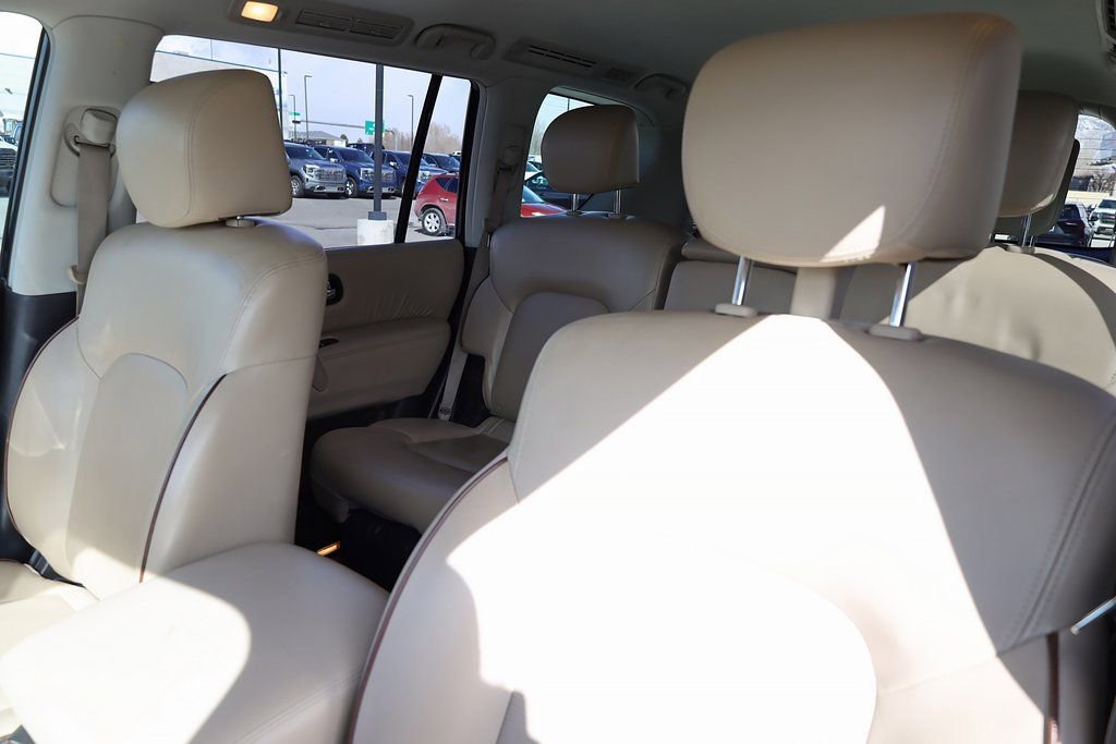 Used 2018 Nissan Armada Platinum image 16