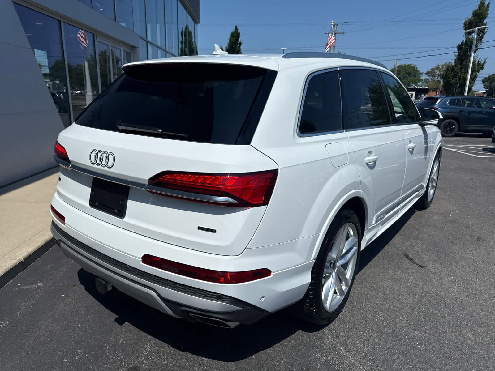 New 2025 Audi Q7 3.0T Premium Plus image 8