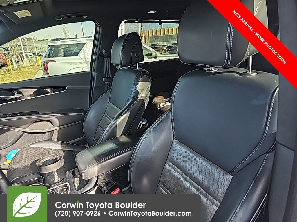 Used 2017 Kia Sorento SX AWD/4WD image 10
