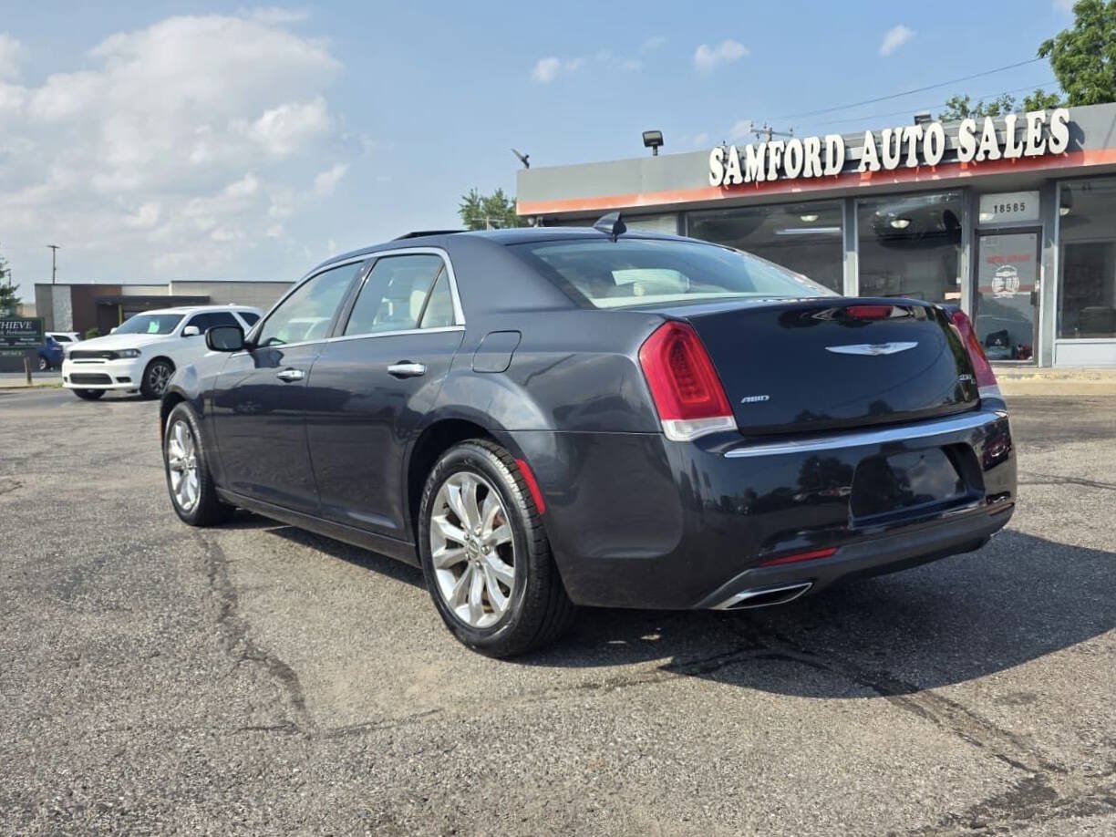 Used 2016 Chrysler 300 C AWD/4WD image 5