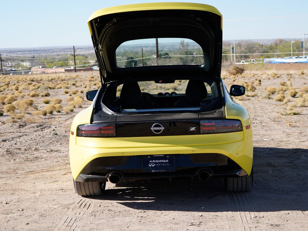 Used 2024 Nissan Z Performance w/ Floor Mat Package image 13