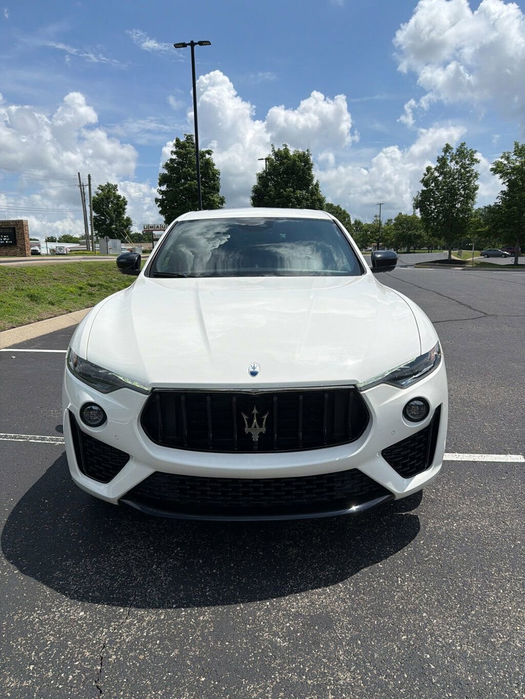 Used 2022 Maserati Levante Modena AWD/4WD image 2