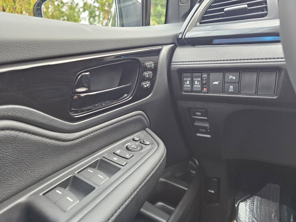 New 2026 Honda Odyssey Elite image 28