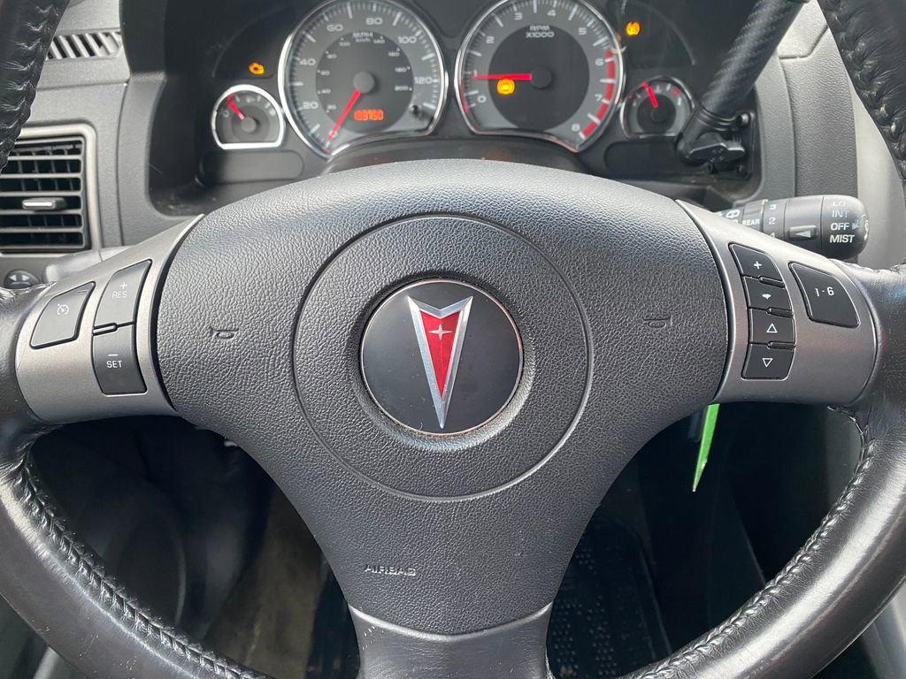 Used 2006 Pontiac Torrent 2WD w/ Preferred Package image 24