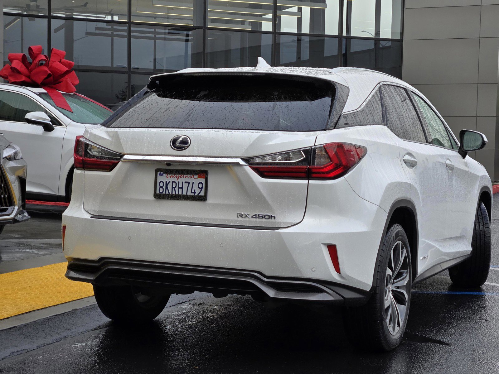 Used 2019 Lexus RX 450h AWD image 4