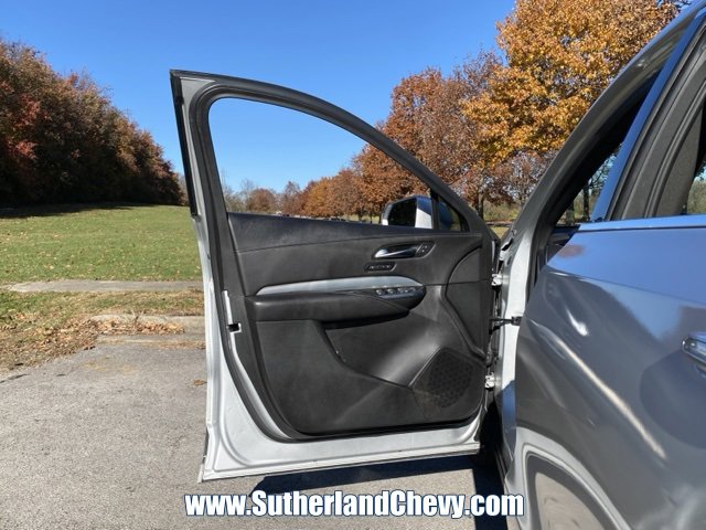 Used 2021 Cadillac XT4 Premium Luxury image 14