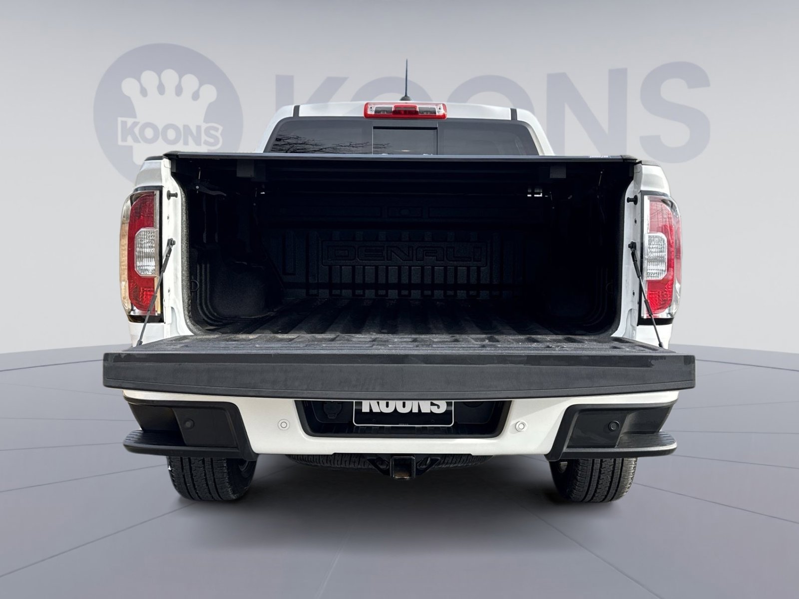 Used 2022 GMC Canyon Denali image 45