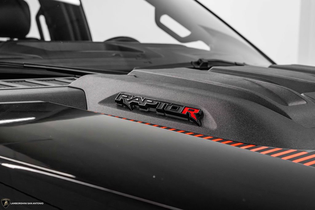 Used 2025 Ford F150 Raptor w/ Equipment Group 803A Raptor R AWD/4WD image 13