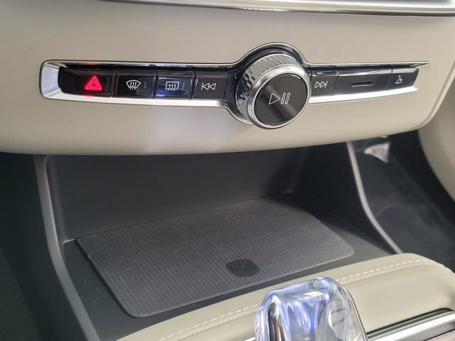 New 2026 Volvo XC90 B6 Ultra w/ Lounge Package AWD/4WD image 21