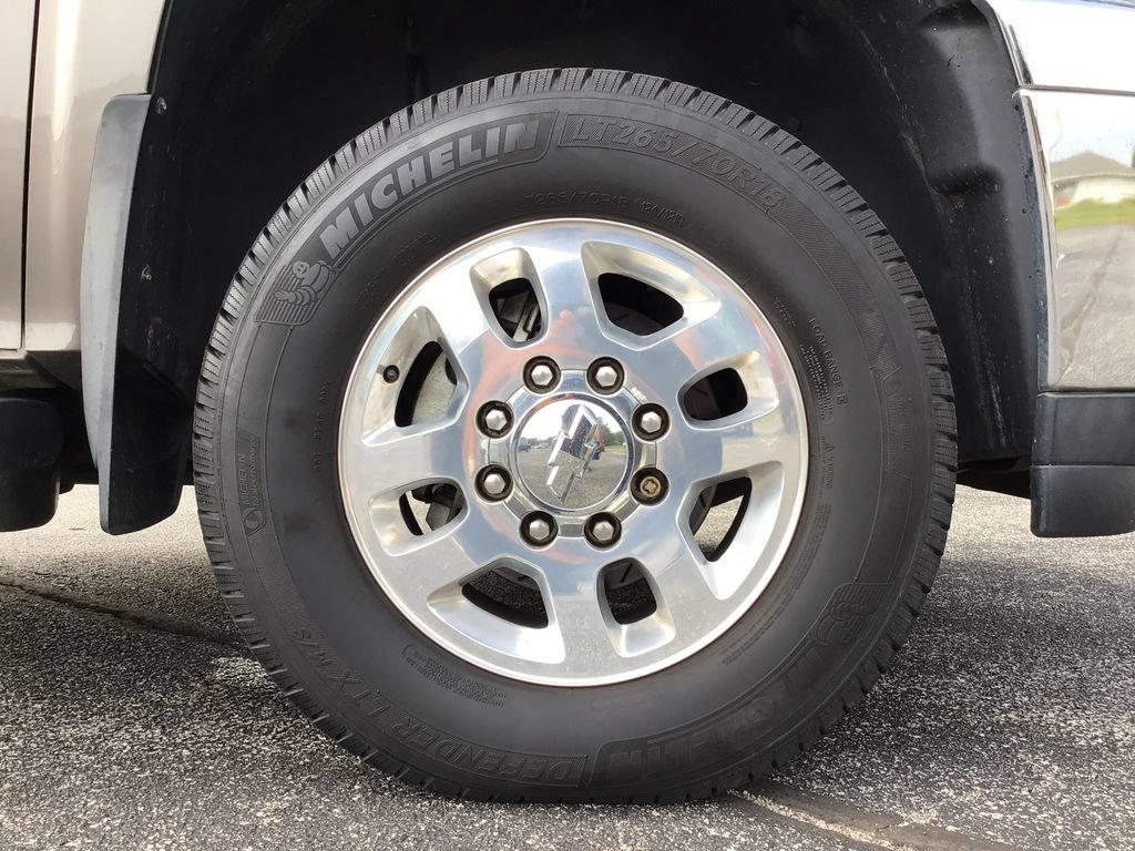 Used 2014 Chevrolet Silverado 3500 LTZ w/ LTZ Plus Package AWD/4WD image 17