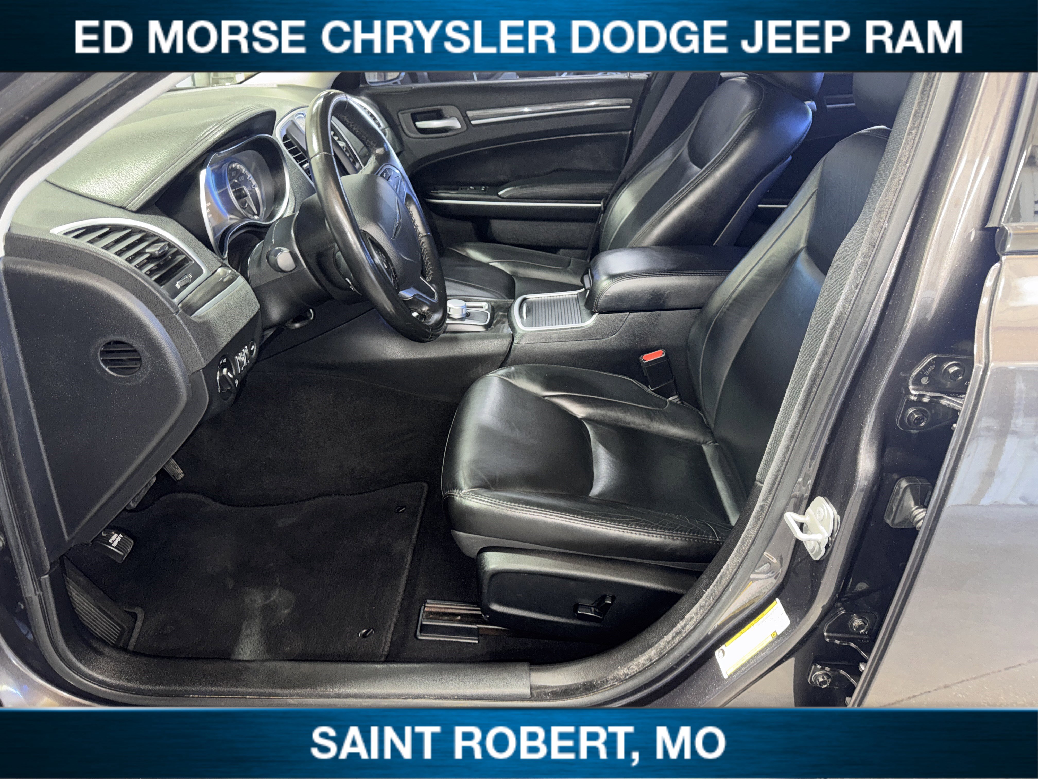 Used 2020 Chrysler 300 Touring L w/ Quick Order Package 2EF image 23