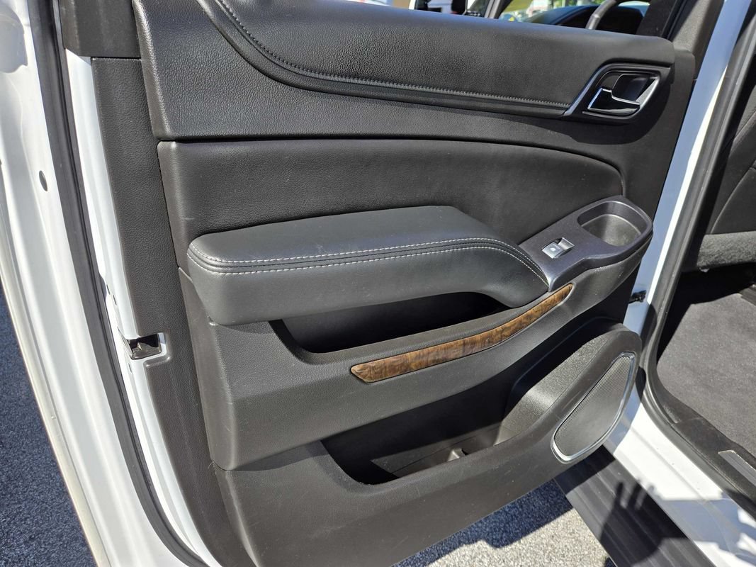 Used 2019 Chevrolet Suburban LT AWD/4WD image 29