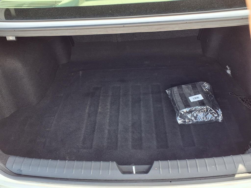 Used 2017 Kia Optima LX image 23