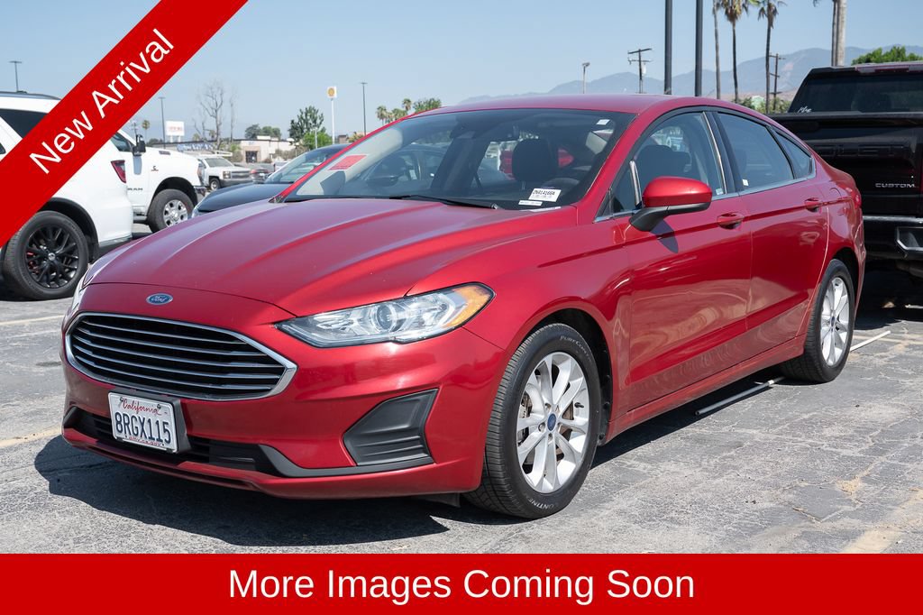 Used 2020 Ford Fusion SE FWD image 5