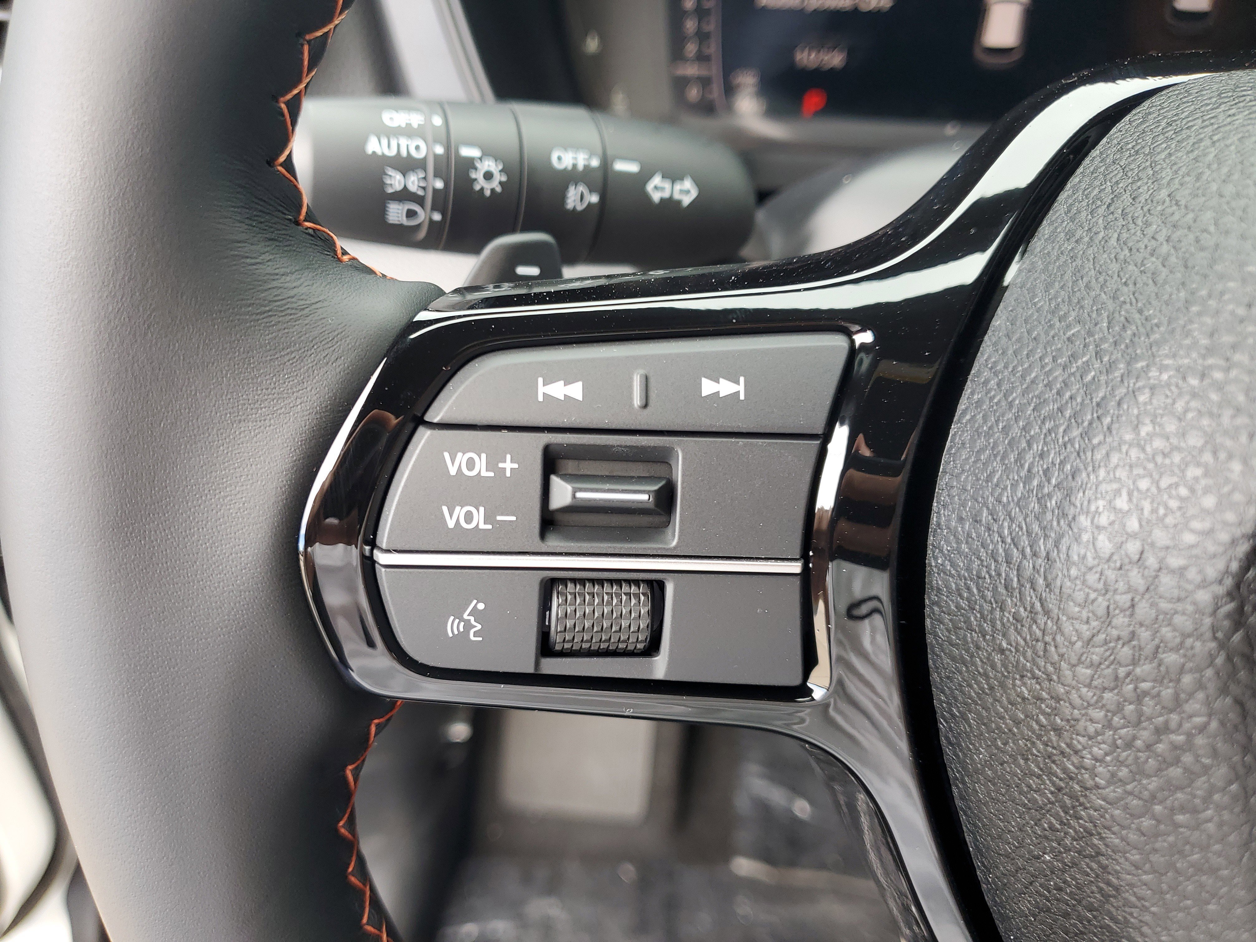 New 2026 Honda Pilot Sport image 27