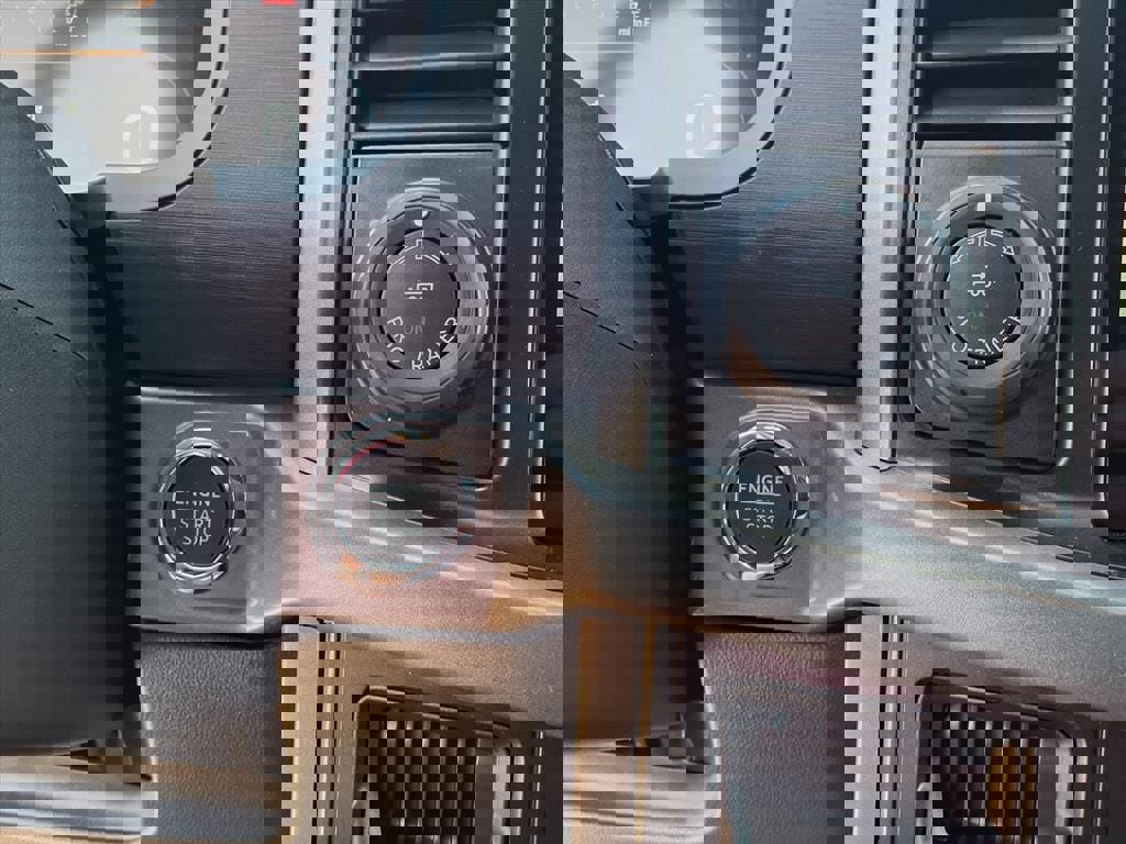 New 2026 Ford F150 XLT w/ Equipment Group 302A MID image 13