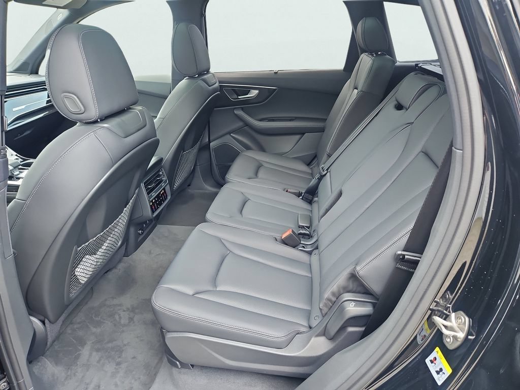 New 2026 Audi Q7 Premium Plus AWD/4WD image 23