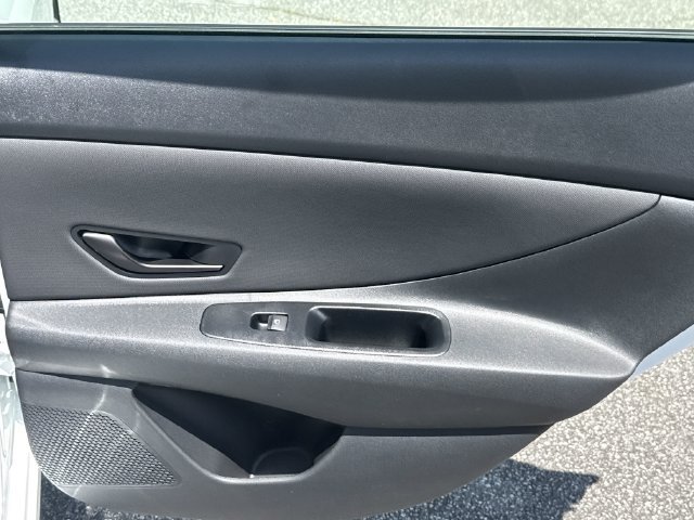 New 2026 Hyundai Elantra Sport FWD image 18