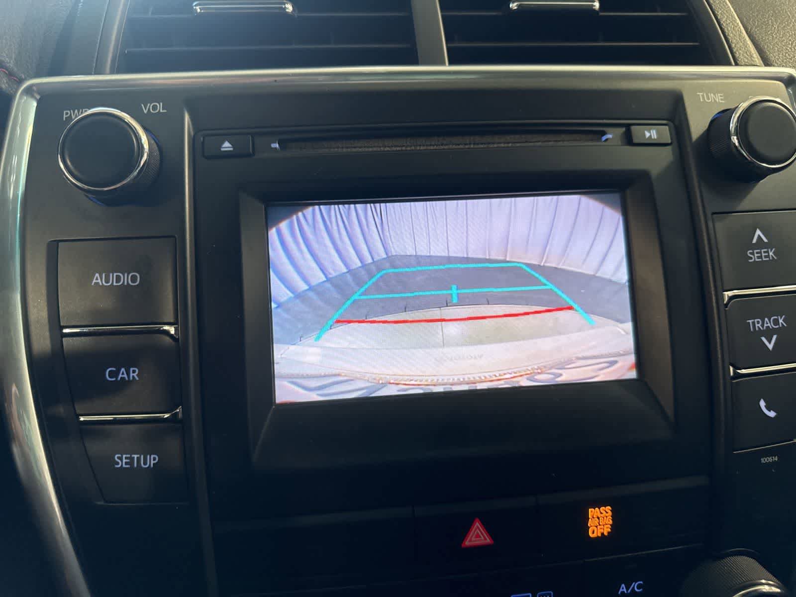Used 2017 Toyota Camry SE FWD image 25