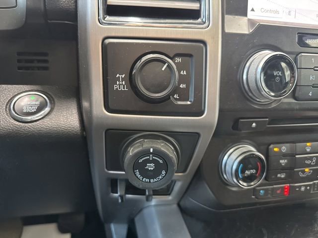 Used 2018 Ford F150 Platinum w/ Equipment Group 701A Luxury AWD/4WD image 28