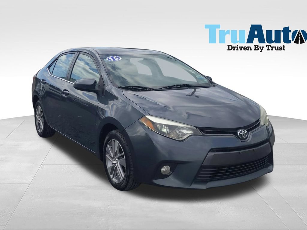 Used 2015 Toyota Corolla LE FWD image 1