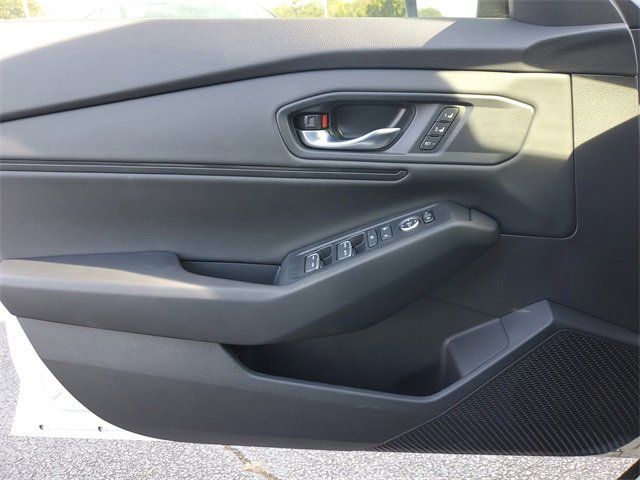 Used 2023 Honda Accord EX-L image 28