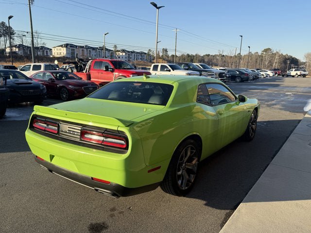 Used 2015 Dodge Challenger R/T Plus RWD image 6