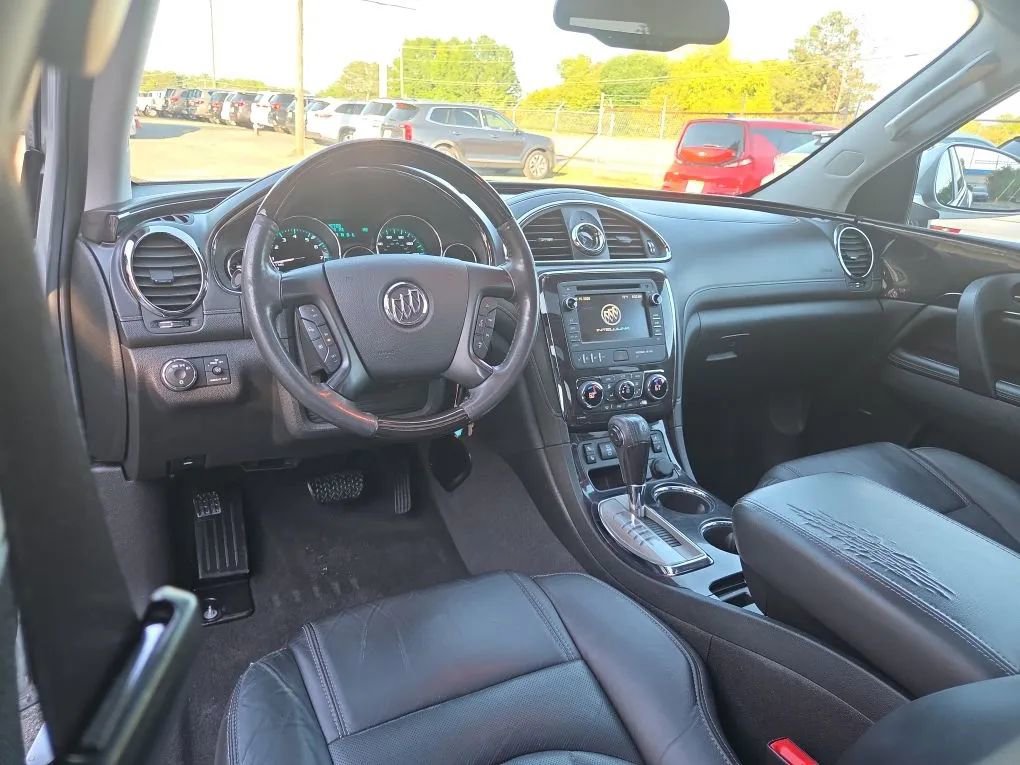 Used 2015 Buick Enclave Leather FWD image 7