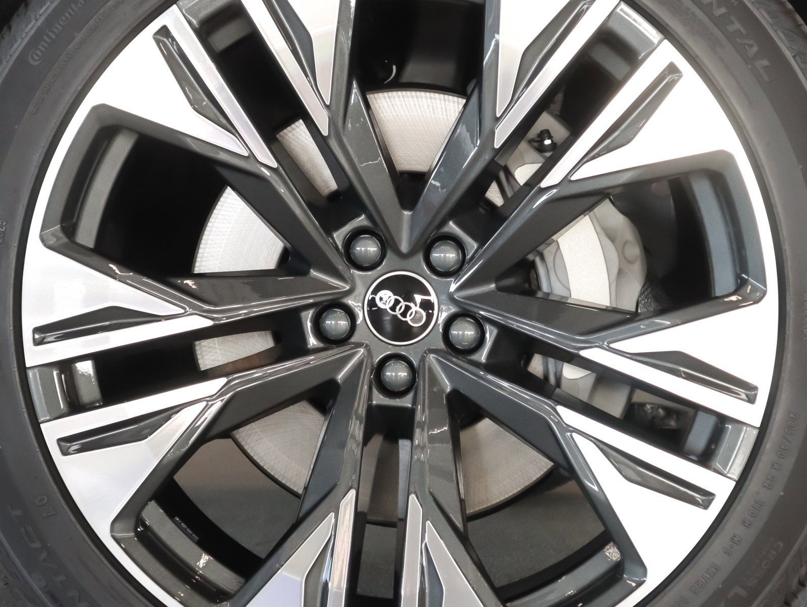 New 2026 Audi Q8 Premium Plus image 5