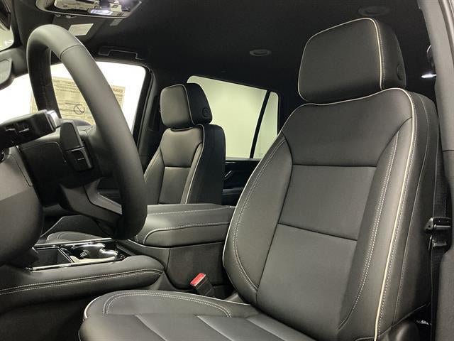 New 2026 GMC Yukon Elevation w/ LPO, Floor Liner Package AWD/4WD image 8