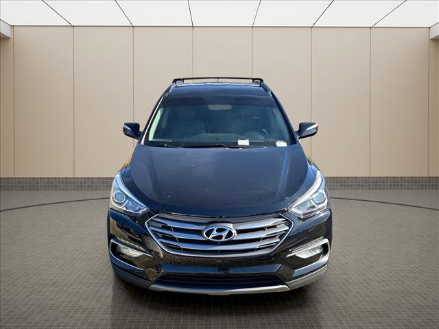 Used 2017 Hyundai Santa Fe Sport image 2