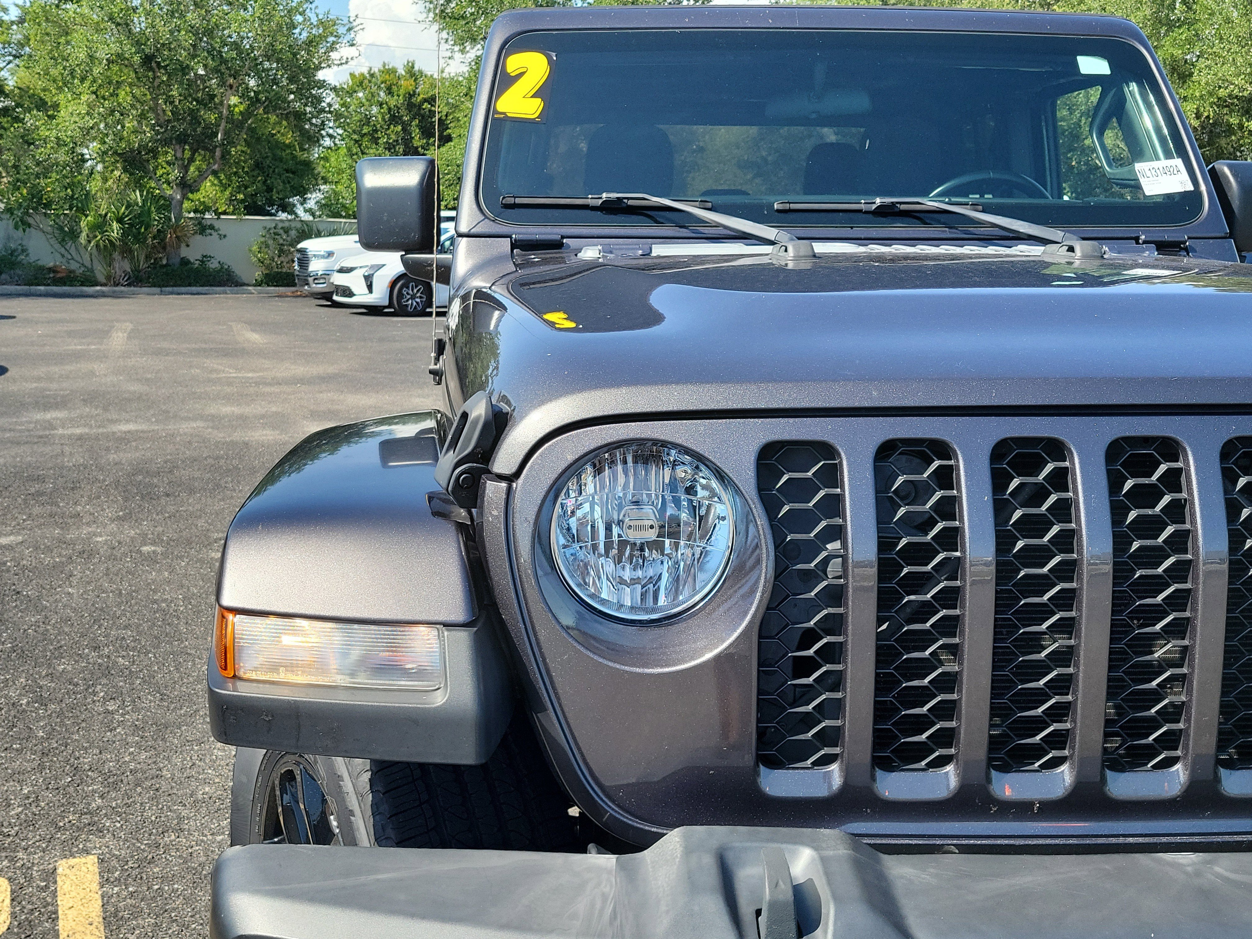 Used 2022 Jeep Gladiator Sport AWD/4WD image 7