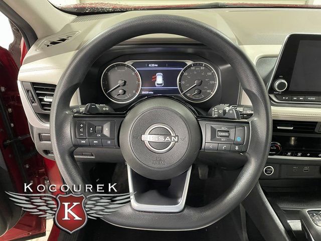 Used 2023 Nissan Rogue SV AWD/4WD image 14