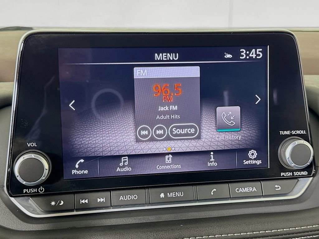Used 2023 Nissan Rogue SV AWD/4WD image 32