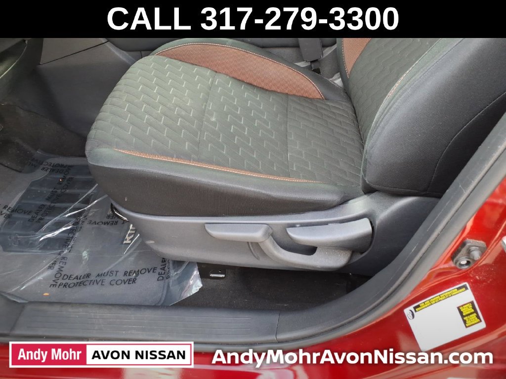 Used 2022 Nissan Kicks SR FWD image 18