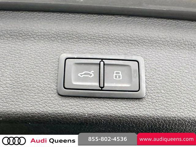 Used 2022 Audi Q3 2.0T Premium Plus w/ Premium Plus Package image 11