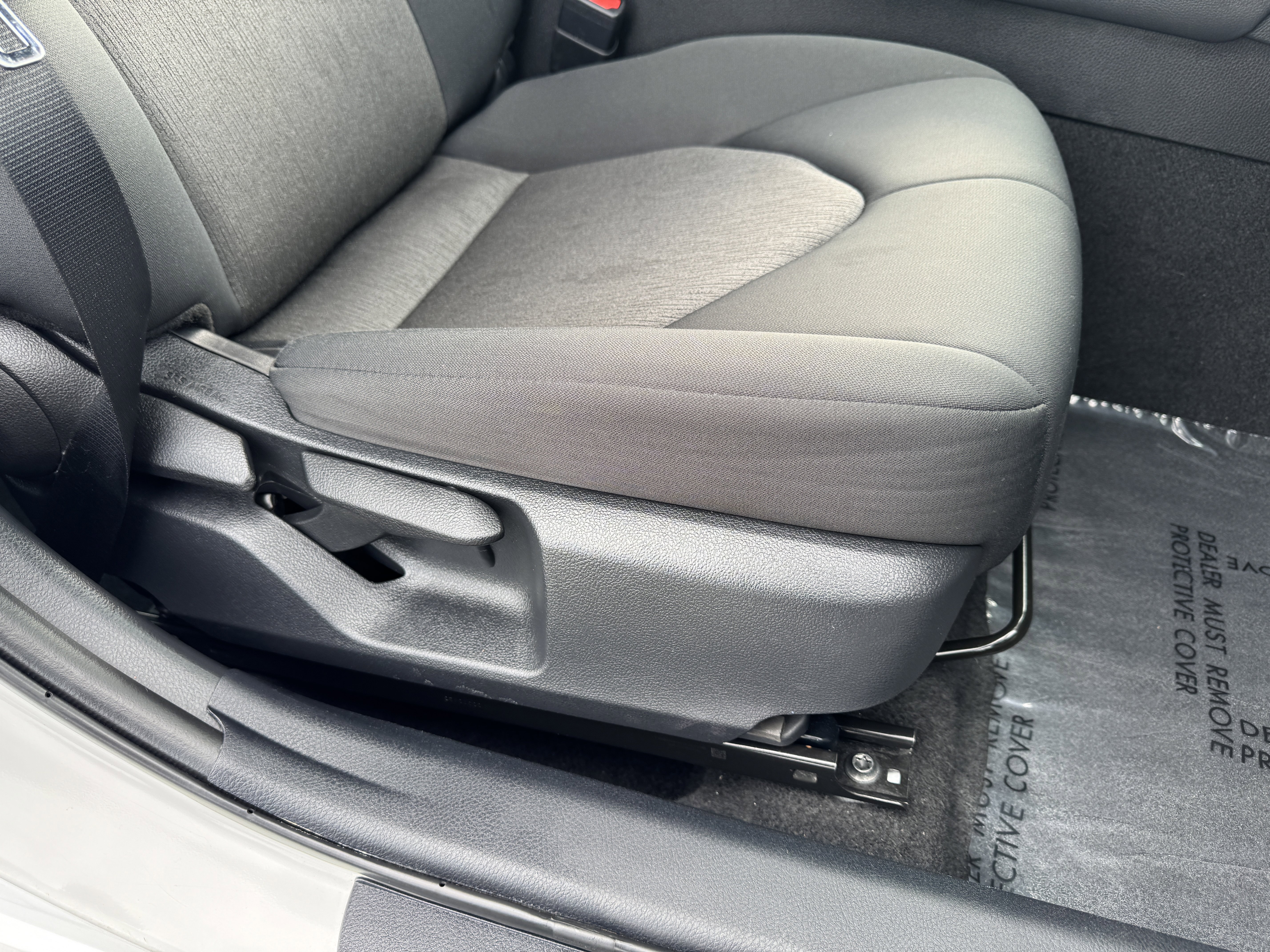 Used 2023 Toyota Camry LE image 22