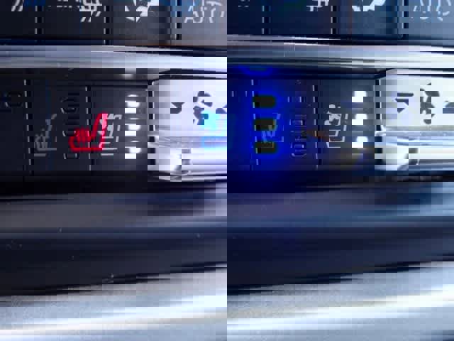 Certified 2023 Ford Expedition XLT image 34