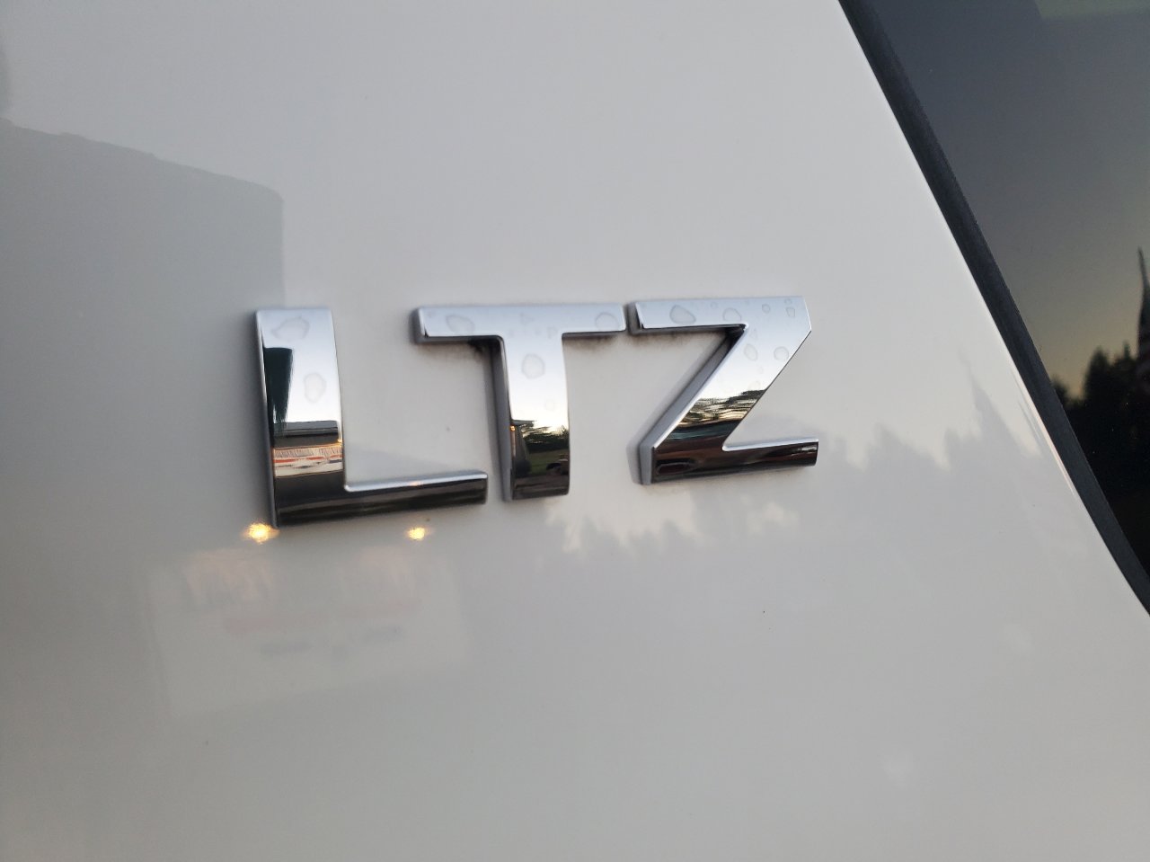 Used 2013 Chevrolet Tahoe LTZ image 79