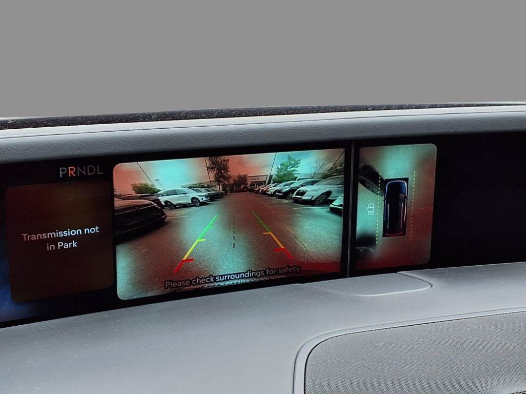 New 2025 Lincoln Nautilus Premier w/ Equipment Group 102A AWD/4WD image 24