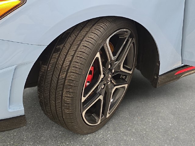 Used 2019 Hyundai Veloster N N w/ Performance Package FWD image 30