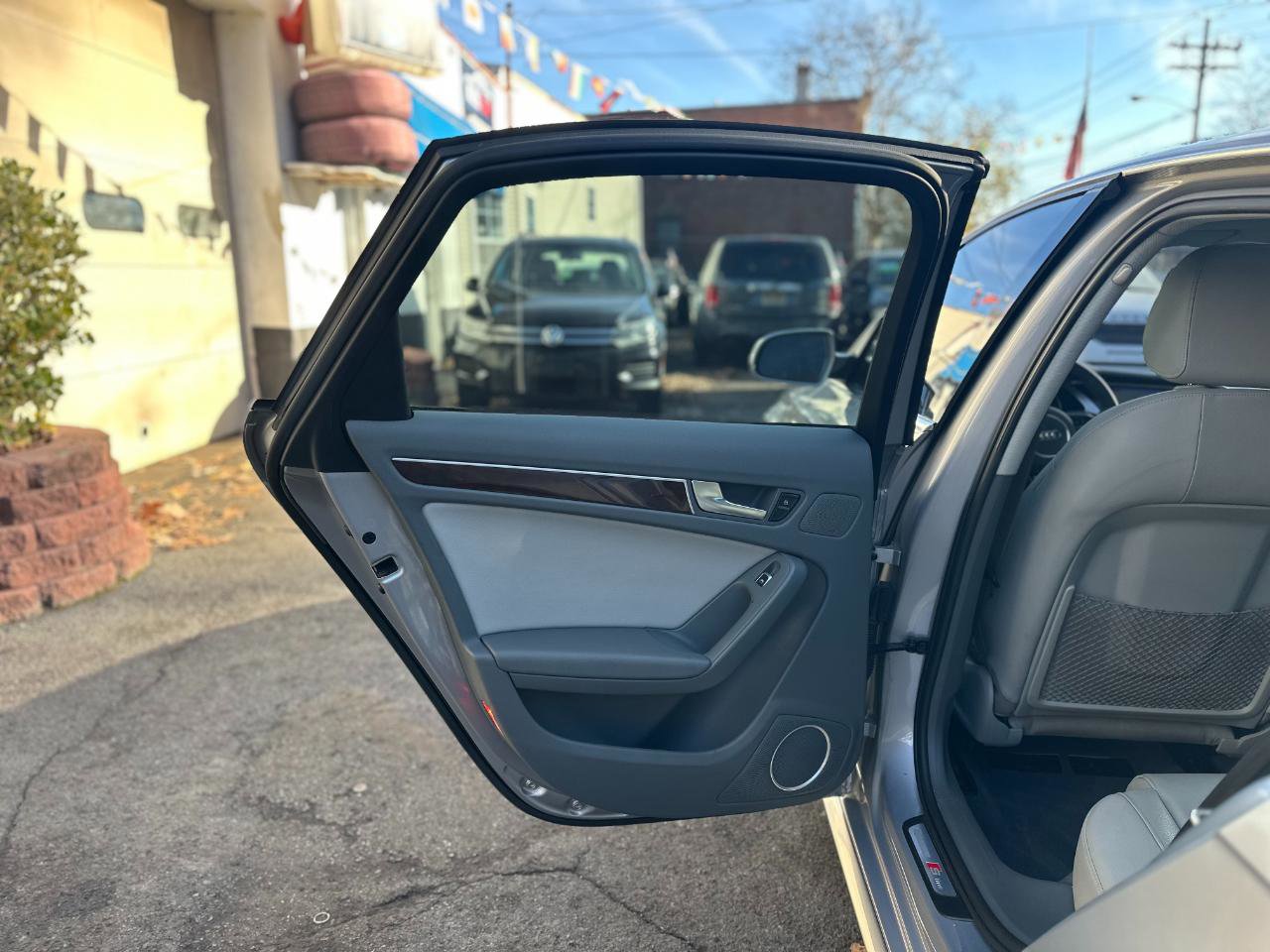 Used 2016 Audi A4 2.0T Premium Plus image 31