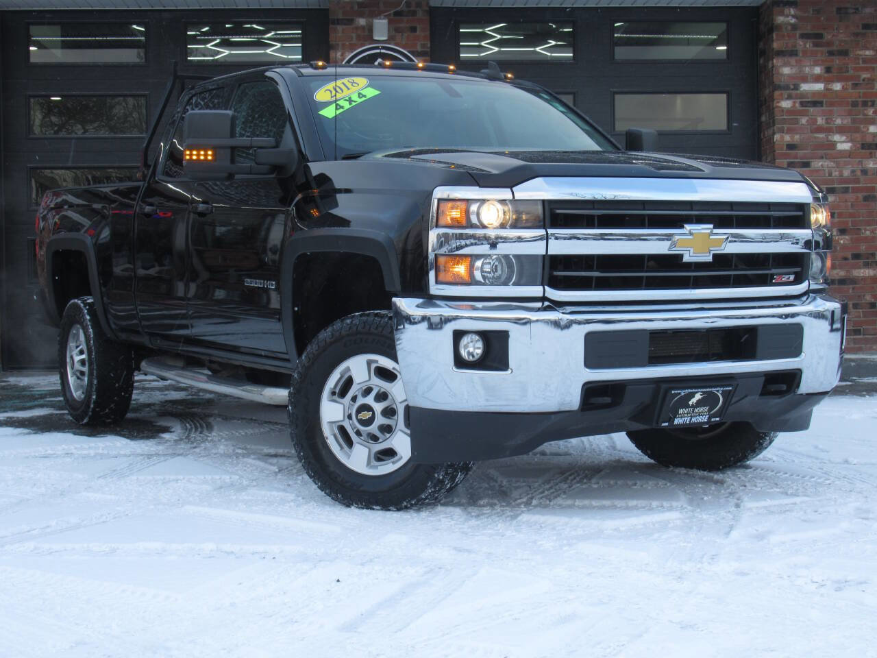 Used 2018 Chevrolet Silverado 2500 LT w/ LT Convenience Package image 1