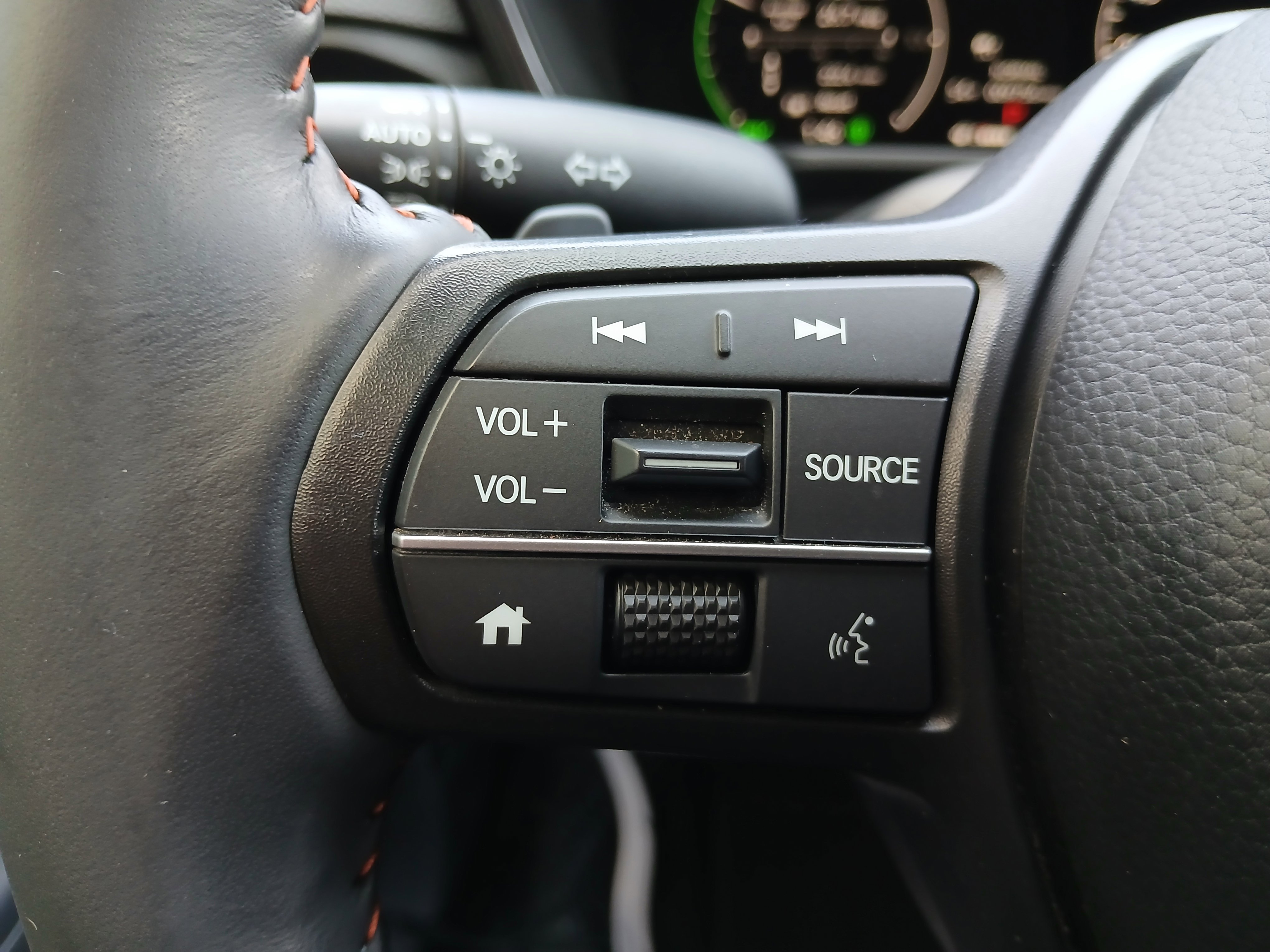 Used 2024 Honda CR-V Sport image 11