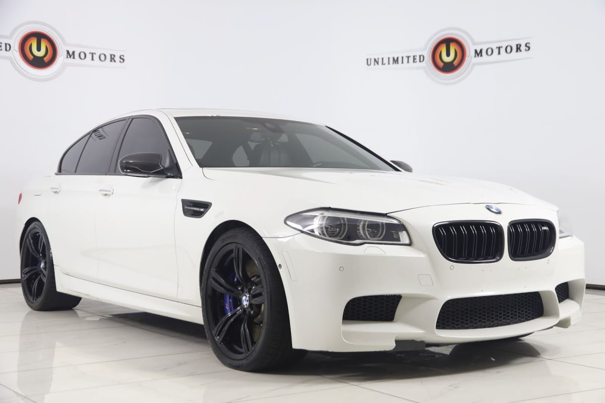 Used 2015 BMW M5 RWD image 22