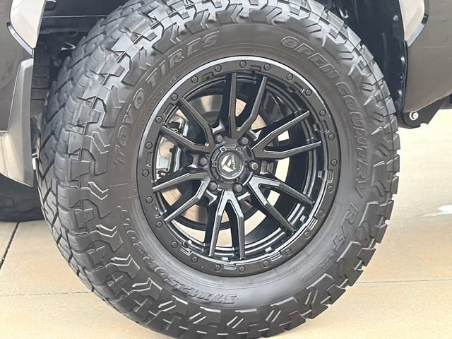 Used 2025 Toyota Tundra 1794 Edition AWD/4WD image 9