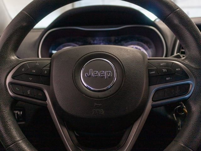 Used 2020 Jeep Cherokee Latitude image 12