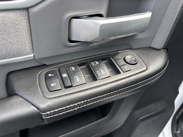 Used 2022 RAM 2500 Big Horn w/ Cold Weather Group AWD/4WD image 13