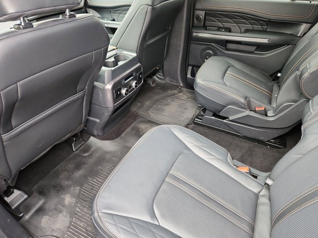 Used 2023 Ford Expedition Platinum AWD/4WD image 13