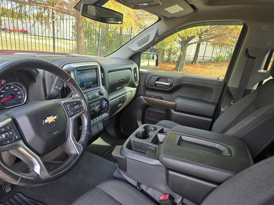 Used 2019 Chevrolet Silverado 1500 LT w/ Texas Edition AWD/4WD image 12